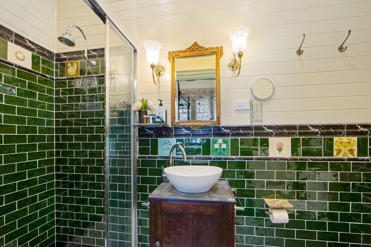 The Old Bank Gladstone Licensed Restaurant & Boutique Accommodation Hat Head 외부 사진