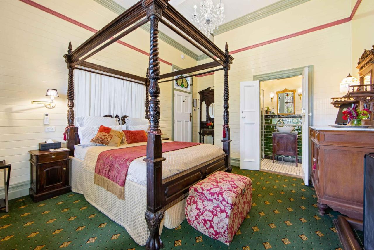 The Old Bank Gladstone Licensed Restaurant & Boutique Accommodation Hat Head 외부 사진