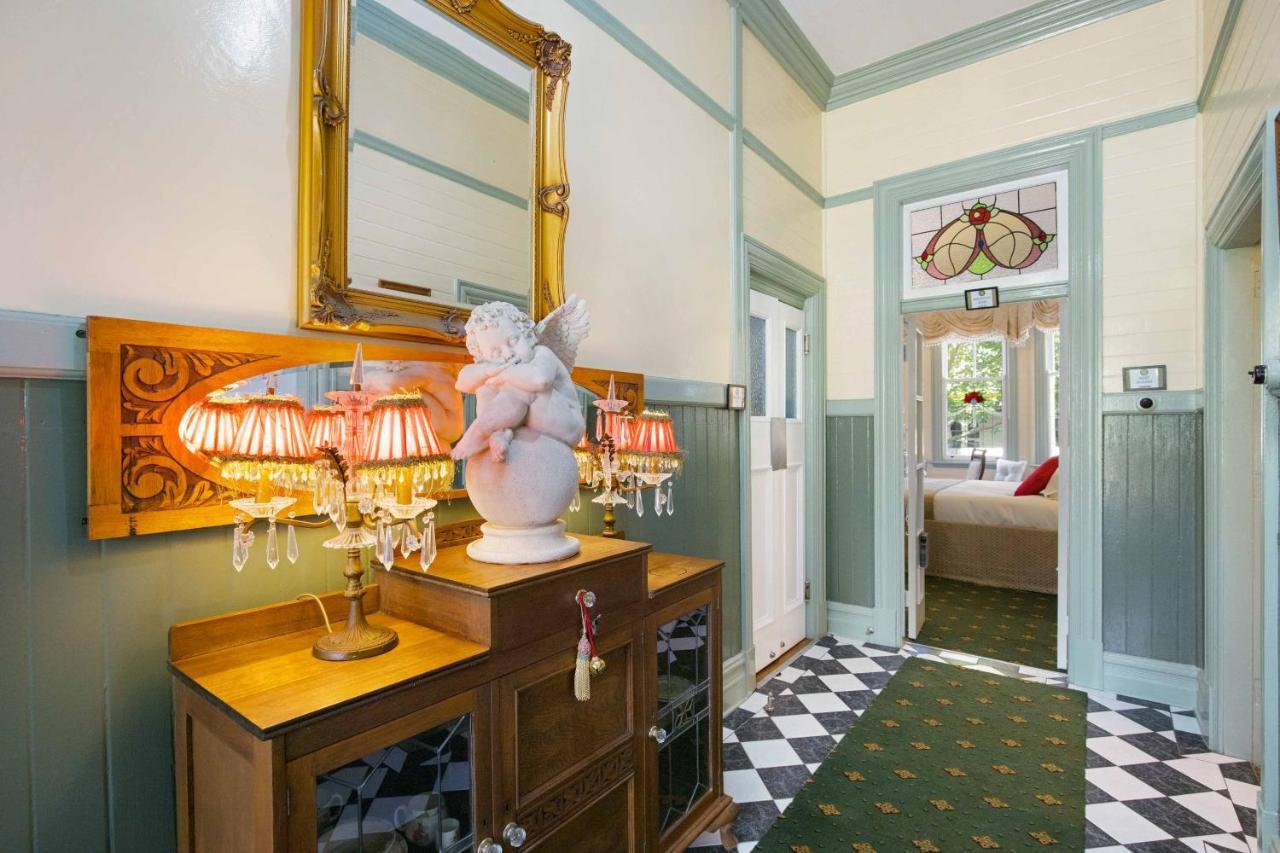 The Old Bank Gladstone Licensed Restaurant & Boutique Accommodation Hat Head 외부 사진